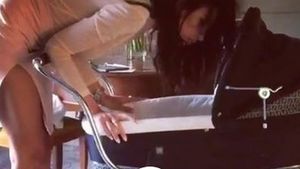 Mădălina Ghenea s-a pozat împreună cu fiica ei! Fotomodelul are o siluetă perfectă la numai două săptămâni după ce a născut