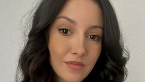 Cine era Nicoleta Pârvu, femeia de 25 de ani care a murit după ce a născut gemene: „Nu există cuvinte”