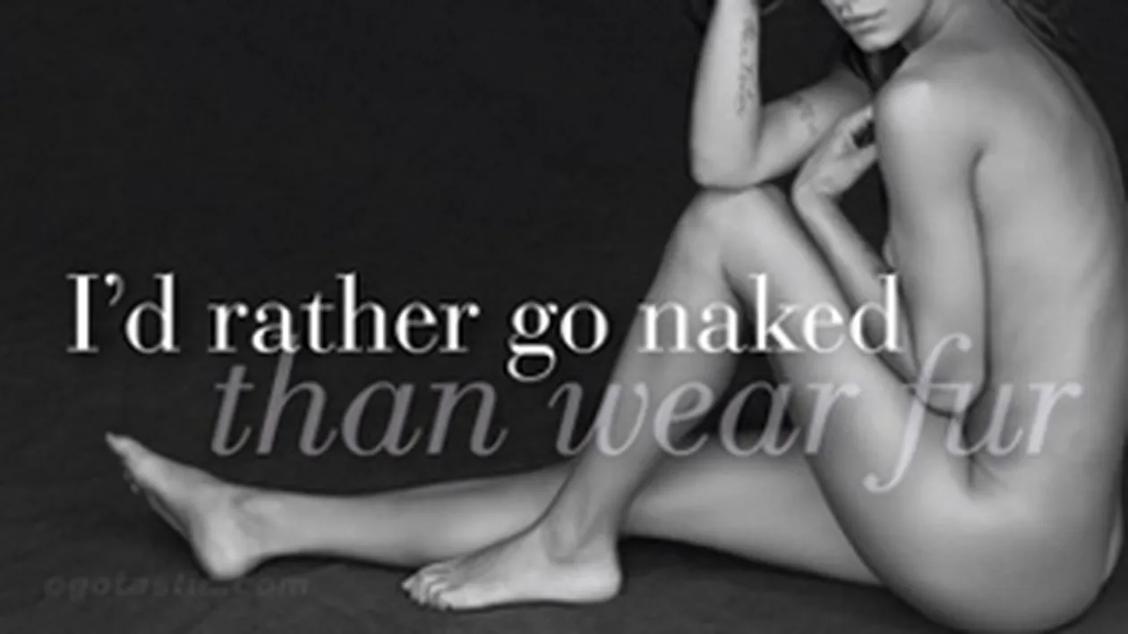 Cum s-a despartit de George Clooney, cum a pozat dezbracata! Afla ce vedeta si-a dat hainele jos!