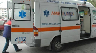 Ancheta la Spitalul Husi, dupa ce un tanar a reclamat ca un medic i-ar fi uitat o mesa in picior