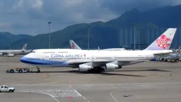 Un avion a aterizat de urgenta in China, dupa ce un pasager a glumit ca are o bomba