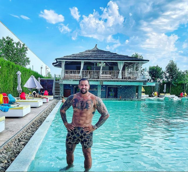 Alex Bodi ar plăti taxă de "șmecherie" Caranilor