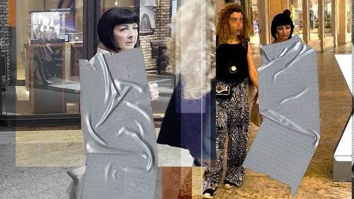 Cum a apărut Neti Sandu în Mall Băneasa. O știi de la TV, dar n-ai văzut-o niciodată așa