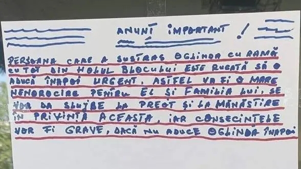 Mesaj uluitor apărut pe ușa unui bloc din Brăila: "Din cauza oamenilor ca voi, nu ne mai..."