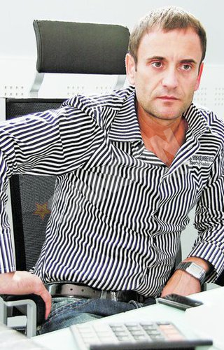 Vasile Armenean, poveste de dragoste cu o sexy-profesoară din Suceava