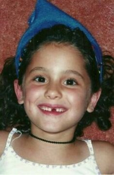Ariana Grande, așa cum fanii n-au mai văzut-o! Incredibil cât de mult s-a schimbat celebra cântăreață. Imagini de colecție 
