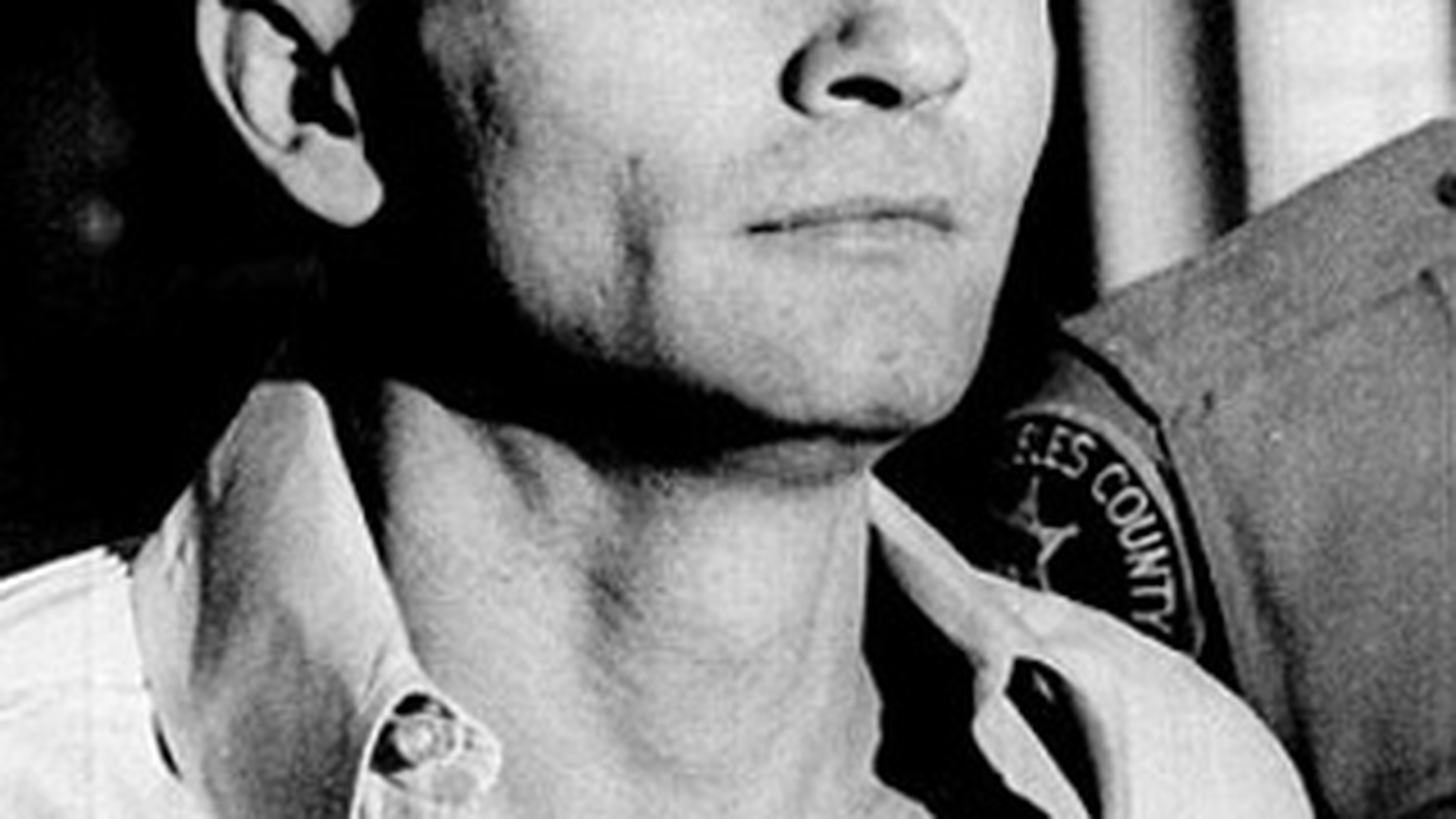 Cum arata cel mai sangeros criminal al lumii la 77 de ani? Imagine de colectie cu Charles Manson!
