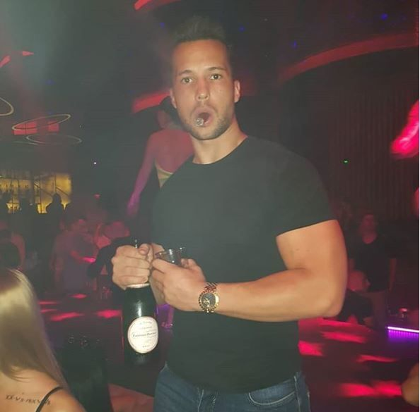 Fostul iubit al Biancăi Drăgușanu a scandalizat Instagramul cu această filmare. Ce a putut să facă în timp ce conducea…