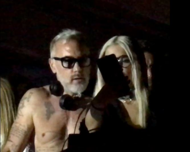 Vacchi, în club Nuba, unde a fost de curând