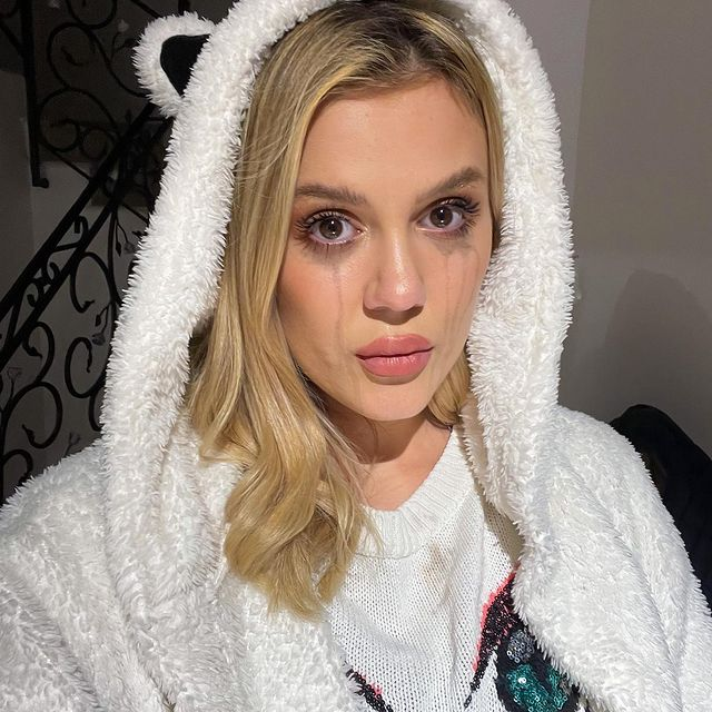 Emily Burghelea, declarații sfâșietoare despre depresia postnatală. Cum a reușit să-și revină din șocul trăit: „Mami a venit de la Constanța. Mă sufocam!”