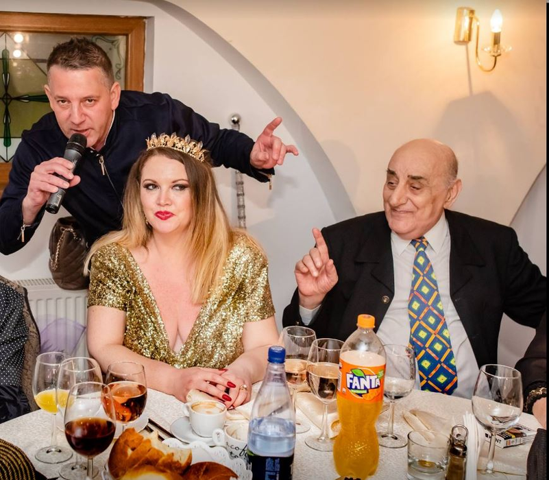 Oana și Viorel Lis sunt încântați de cum a ieșit petrecerea