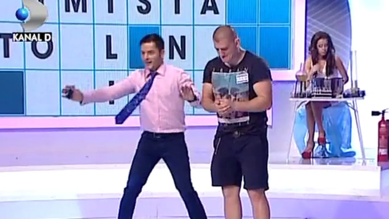 Moartea din Carpati se razbuna pe un pepene! Catalin Morosanu l-a spart dintr-o singura lovitura!