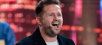 Robert Tudor, pus la zid după ce s-a aflat cât ar costa casa sa! Cum le-a răspuns magicianul celor care îl întreabă de unde are bani: „Mai trebuie să mă justific?”