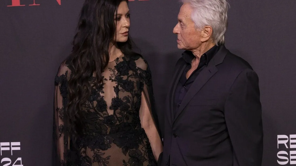 Cadou spectaculos pentru Michael Douglas. Catherine Zeta-Jones i-a cumpărat un apartament de lux în centrul Romei