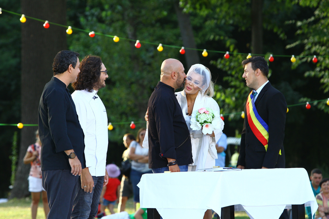 Chef Scărlătescu, criză de gelozie în direct! Ce i-a mărturisit Gina Pistol despre relaţia cu Smiley