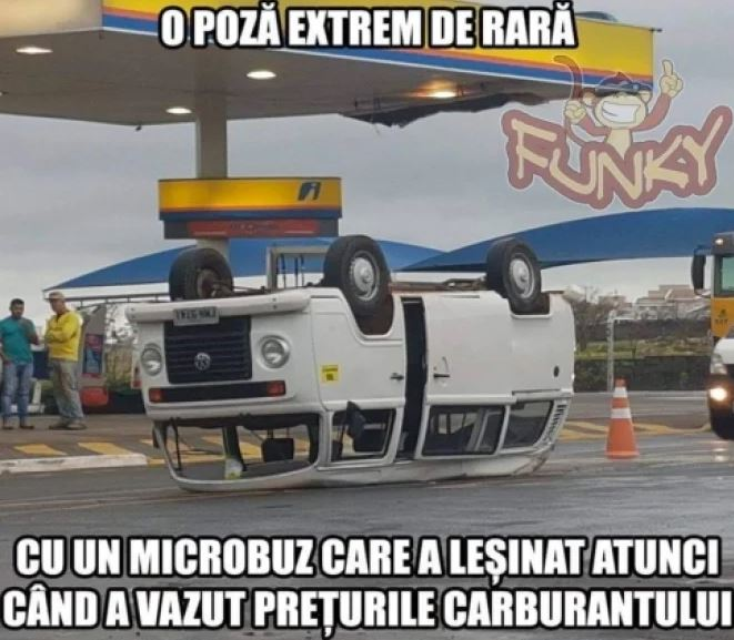 Românii au mult umor! Cele mai bune glume din online, după cozile infernale de la benzinării