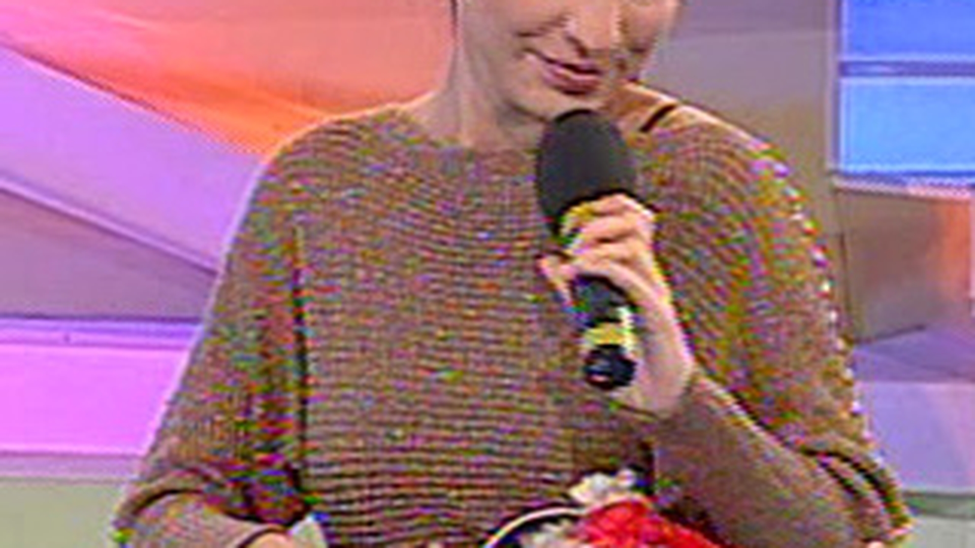 Drama pentru Andreea Tonciu! Si-a gasit catelul intr-o balta  de sange, sfasiat de maidanezi!