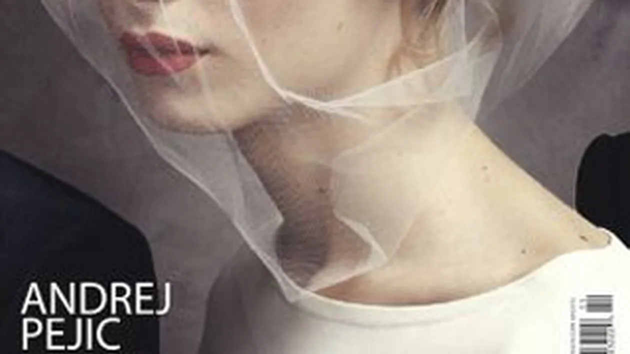 Modelul transsexual Andrej Pejic socheaza din nou! A pozat in mireasa pentru revista OUT