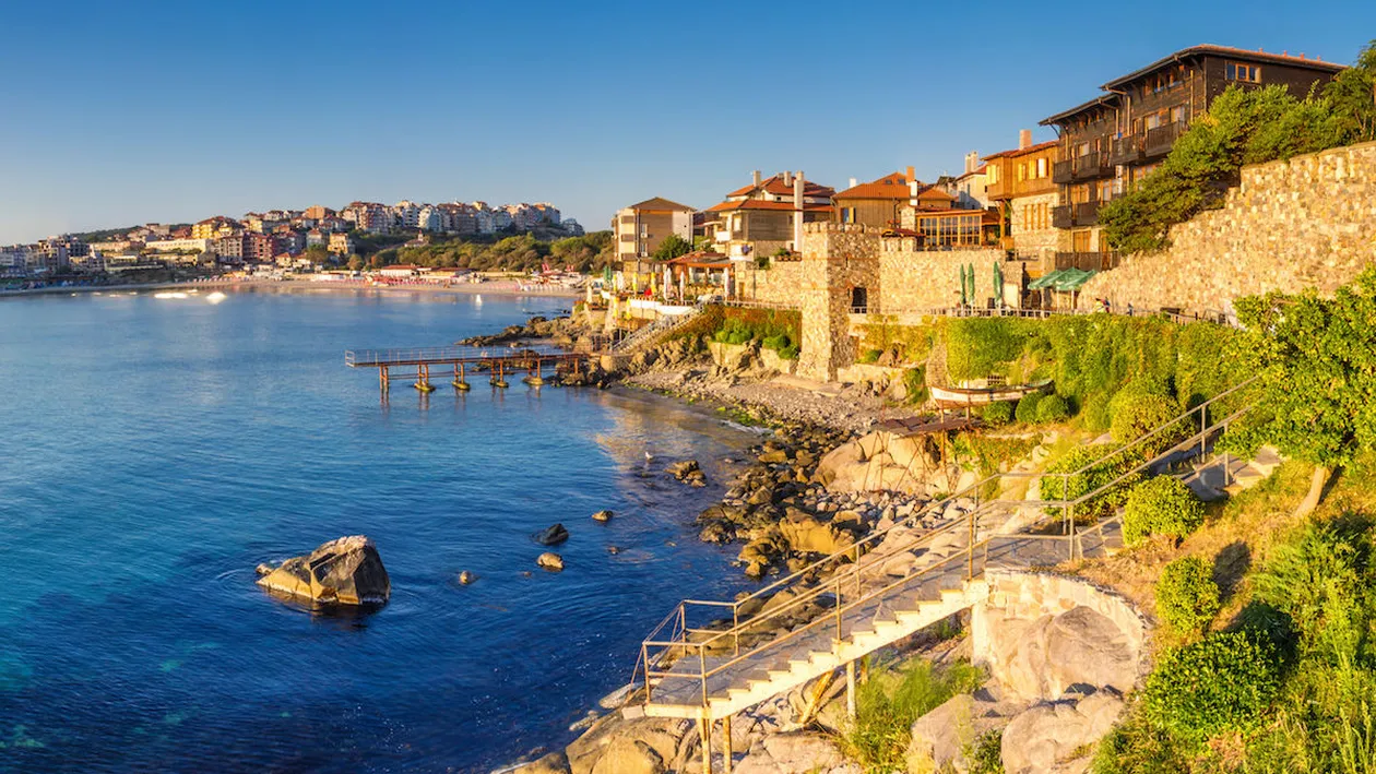 Vești bune pentru români! Bulgaria a revizuit condițiile de intrare în țară