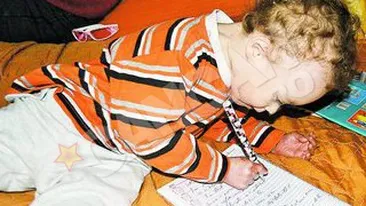 O fetita de doi ani are o boala rara si risca sa fie ucisa la o simpla atingere. Copilul-fluture