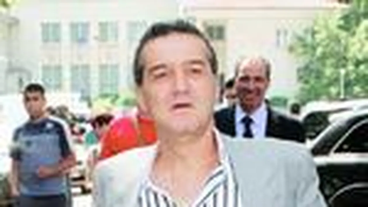 Elena Basescu: Becali e un josnic! Gigi Becali: Fata are dreptate!
