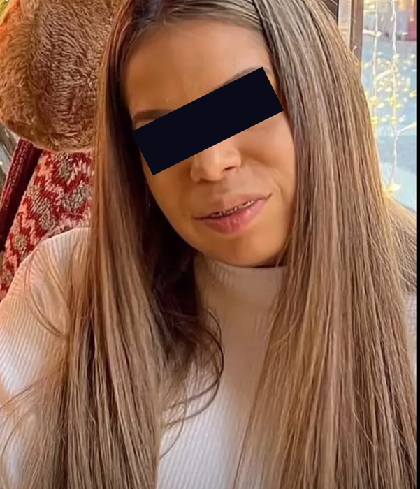 Ea este celebra ”Gândac”, prietena Claudiei cu care a ”tradus-o” Ionuț Mocăniță. Joc bizar al sorții