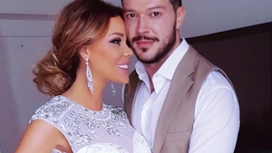 Viitoarea mămică BIANCA DRĂGUŞANU le-a arătat noul său look, însă fanii nu şi-au putut lua ochii de la bustul ei impresionant