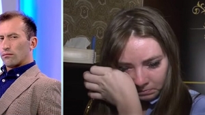 Vulpița de la Acces Direct a semnat primul contract de muncă, plângând! Viorel, foc și pară pe reușita soției: „Nu are niciun drept”