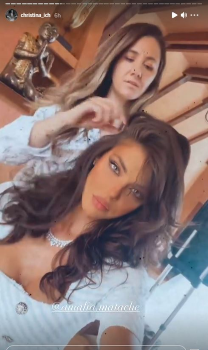 Daiana Anghel s-a căsătorit religios cu Sorin Gonțea! Fosta prezentatoare a strălucit în rochia de mireasă care a avut o croială sexy și provocatoare | FOTO
