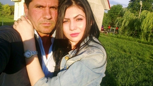 Ce teapa si-a luat Ogica! A agatat-o, a dus-o in dormitor si abia atunci a aflat ca e… virgina!