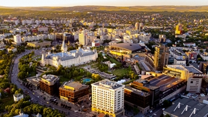 Singurul oraș mare din România în care prețurile locuințelor au rămas sub 2.000 de euro/mp. Unde sunt cele mai scumpe