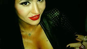 Afara-s 0 C, aici e canicula! Topless, silicoane obraznice sau inghesuite in sutiene. Cum s-au prezentat la plaja divele in 2013!