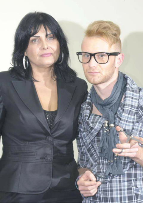 Conchita de România, pe numele său Dudu, pe vremea când era la liceu.