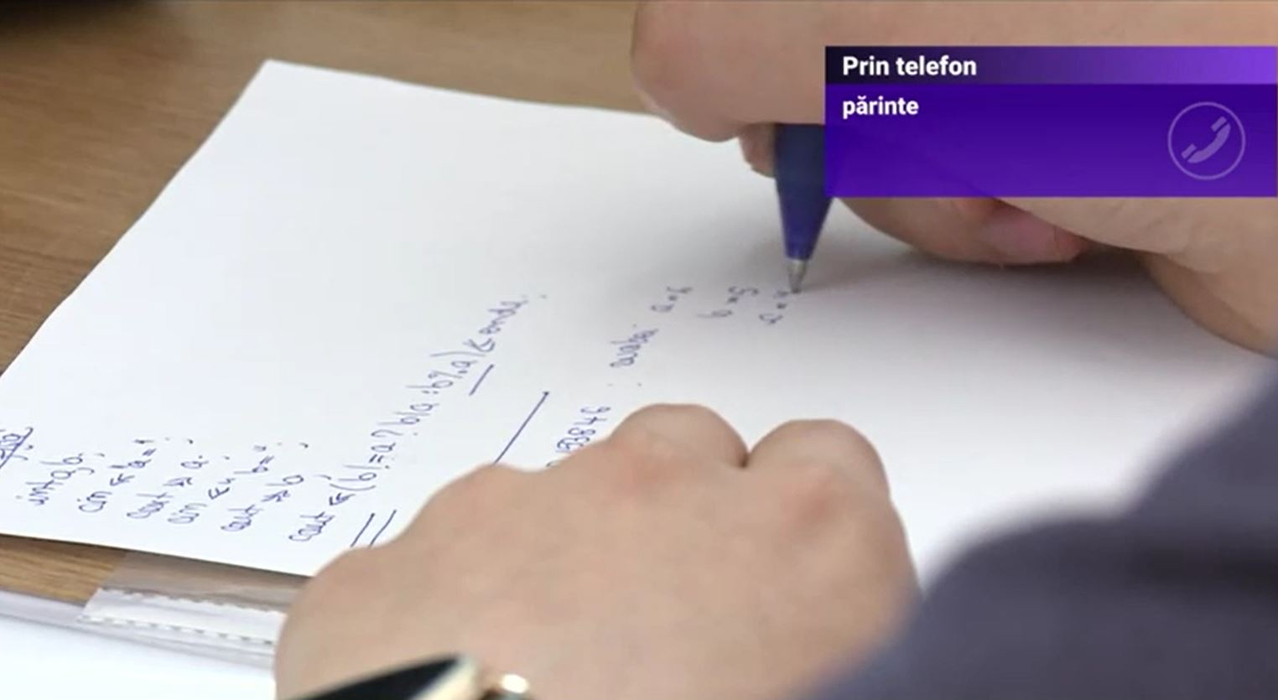 Un profesor din București, în lenjerie intimă la cursul online: “A fost un șoc să văd filmarea”. Părinții cer sancționarea cadrului didactic care nu este la prima abatere