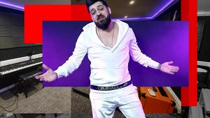 Țeapă! + ”Șefule, acum m-am trezit!” Scandal în lumea manelelor! Celebrul Alex Puștiu i-a luat banii și l-a dus cu zăhărelul