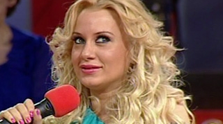 VIDEO Simona Trasca s-a saturat sa doarma cu pisicile, asa ca si-a schimbat lookul! Vezi cum arata si cum vrea sa-i agate pe barbati