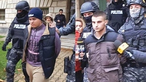 Noi detalii cutremurătoare în cazul criminalilor autostopişti! Ce au făcut tinerii după ce au comis crima