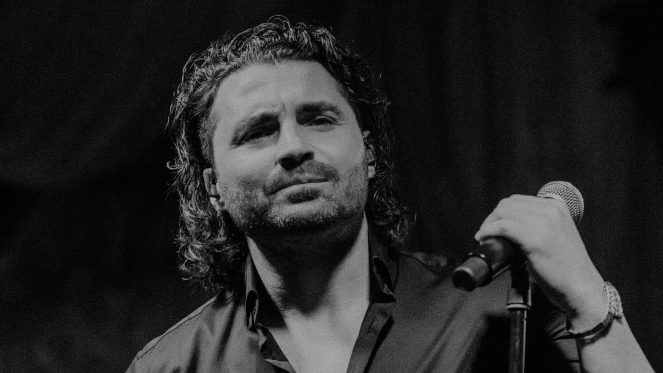 Ce studii are, de fapt, Pepe? Care este meseria lui de bază? Oana Zăvoranu a făcut mereu "mişto" de el