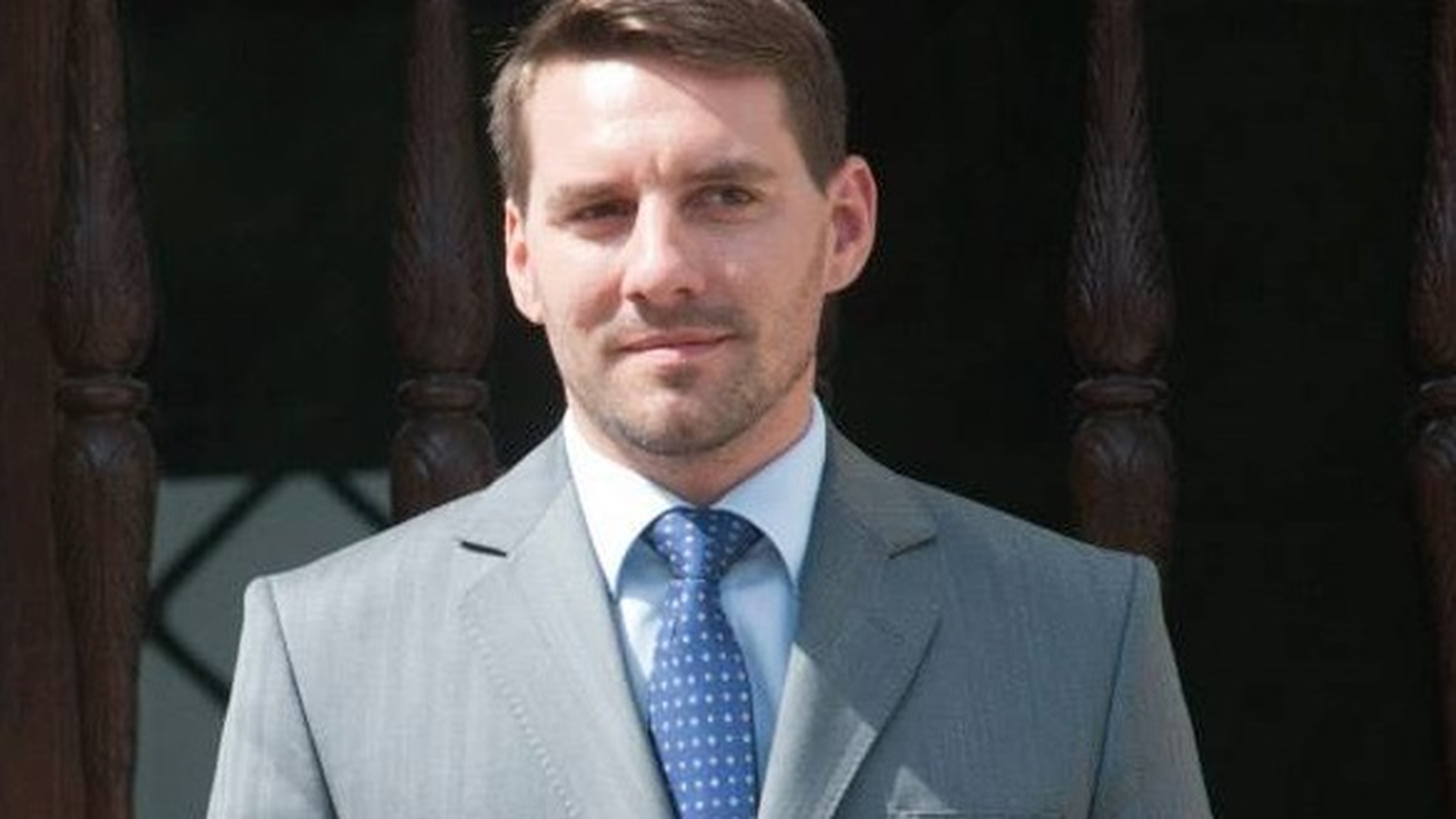 Prinţul Nicolae a încercat să intre cu forţa în casa Regelui Mihai! O persoană a fost rănită