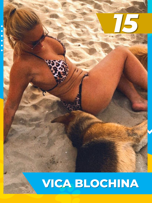 Top 25 dive cu prietenii necuvântători la plajă! Care e cea mai sexoasă dintre Bianca Drăgușanu, Crina Abrudan sau Lora?