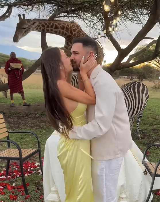 A cerut-o de soție! Celebrul influencer din România a făcut pasul cel mare în inima junglei