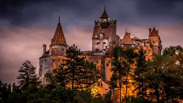Tragedie la Castelul Bran! Un turist italian a murit