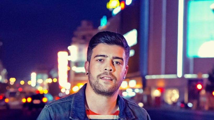 Adelina Pestritu, nopti fierbinti cu un cantaret cuplat! Cum i-au surprins paparazzii Cancan.ro pe cei doi!