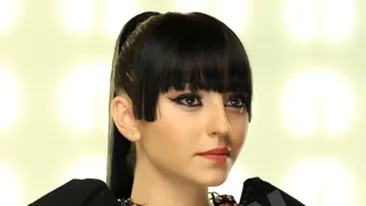 VIDEO Giulia are doua proiecte, dar un singur compozitor