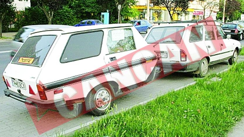 Vinde Dacia Break pe care a transformat-o in rulota