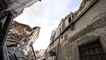 Cinci români ucişi de cutremur în Italia, până în acest moment!