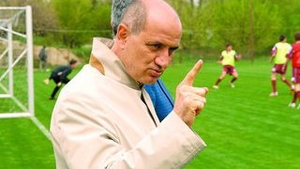 "Rapidul este major, sa-si poarte singur de grija!"