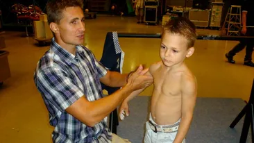 TRANSFORMARE TULBURATOARE! Cum arata muschii Micului Hercule acum, la 9 ani!