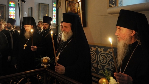 CALENDAR CRESTIN ORTODOX. Romanii se roaga astazi pentru Sfantul-general Andrei, care a fost decapitat pentru Hristos!