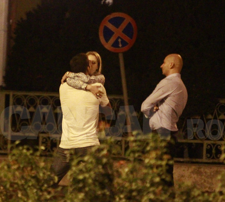 Iubire nocturnă pentru fiica miliardarului Ioan Niculae! ”Prinţesa Interagro” s-a despărţit de ex-ul şi a ”tăbărât” pe un bruneţel!